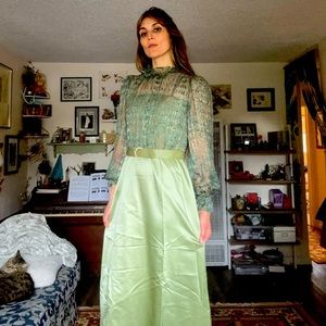 Women’s vintage dress